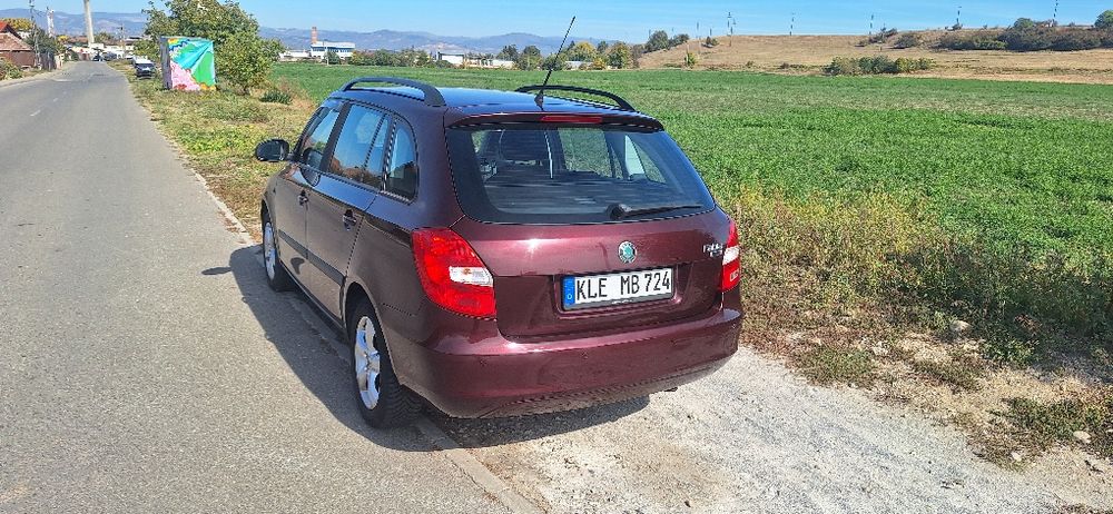 De vânzare Skoda fabia Benzinq 1.2 tsi.automatic.