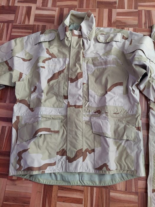 Камуфлажни дрехи за лов и риболов с Goretex