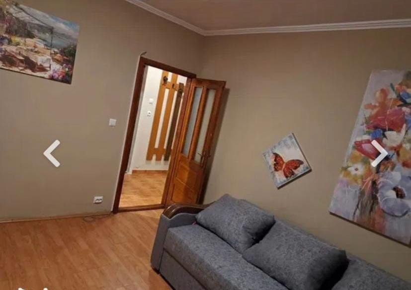 Dau in chirie apartament cu 1 camera,spatios,utilat,curat.