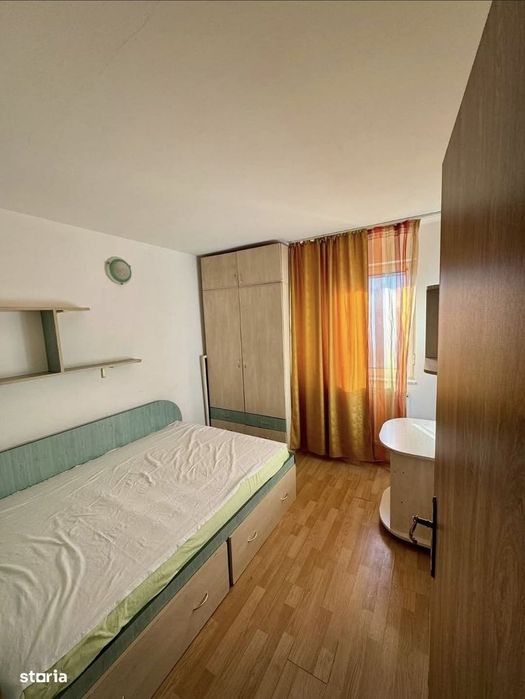 PODU ROS, 3 Camere Mobilat + Centrală, Etaj 2