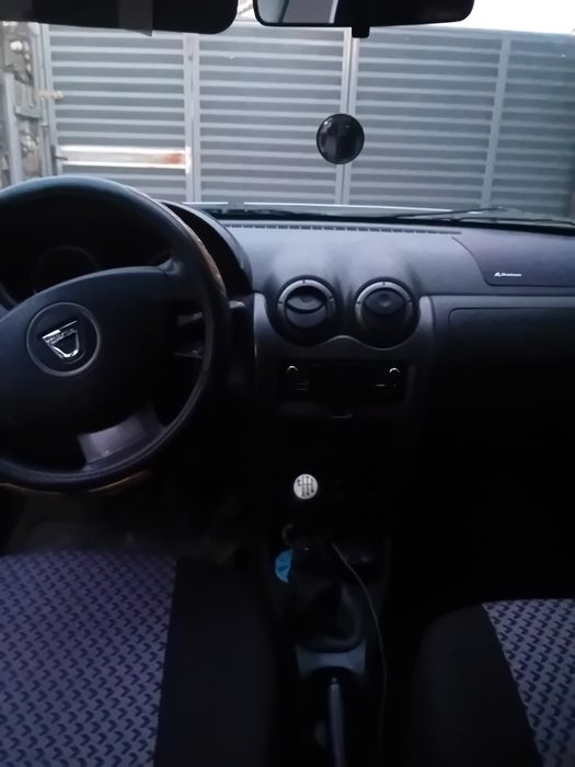Vănd,schimb Dacia duster