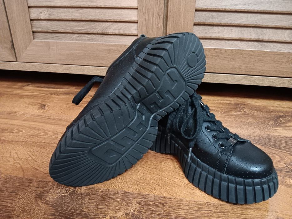 Обувки от естествена кожа,номер 36