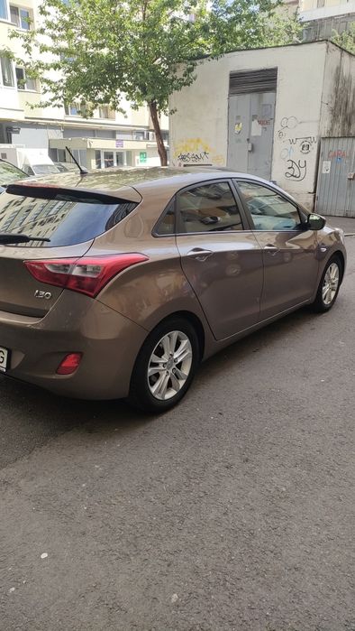 HYUNDAI I30