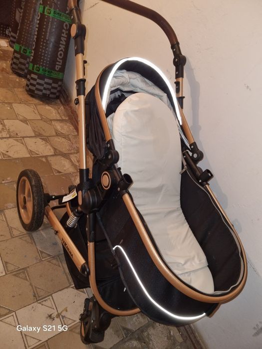 Продам коляску в хорошем состоянии.