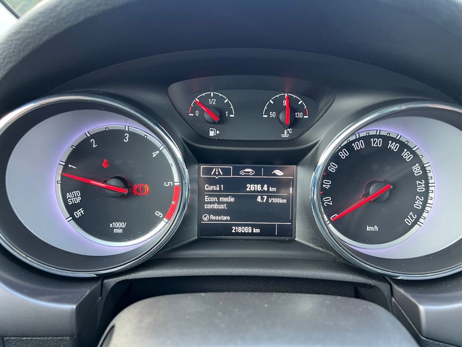 Opel Astra K 1.6 CDTI 136 CP CarPlay Scaune încalzite