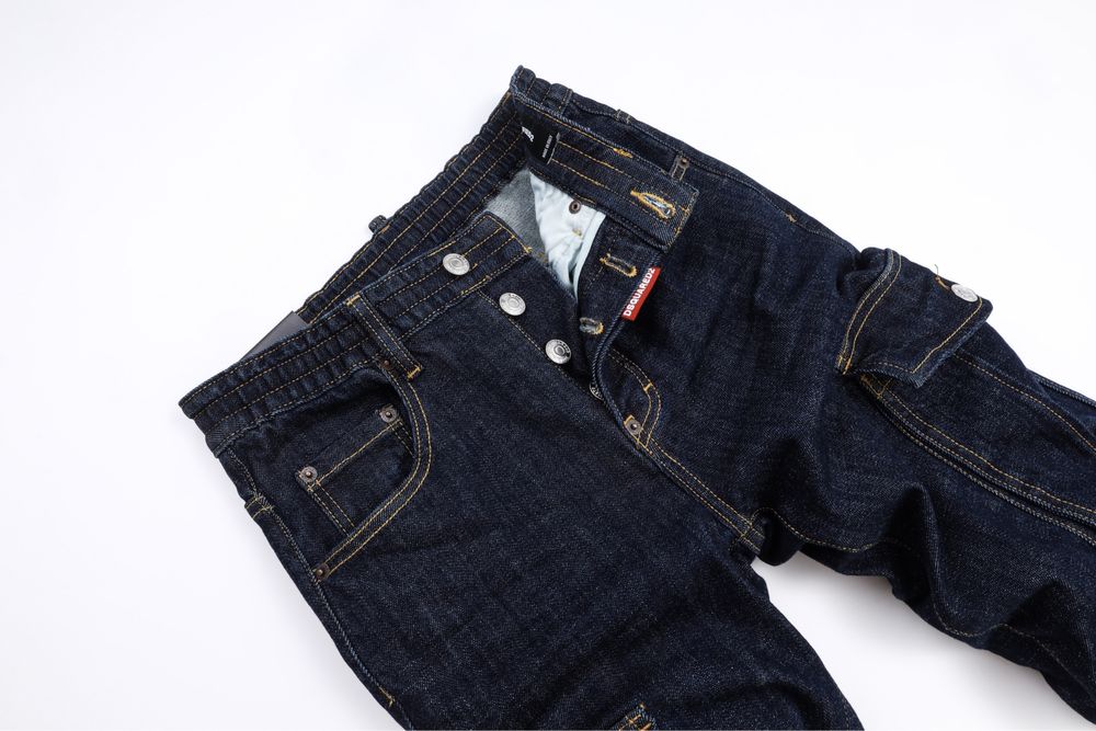 Blugi Dsquared colectie noua