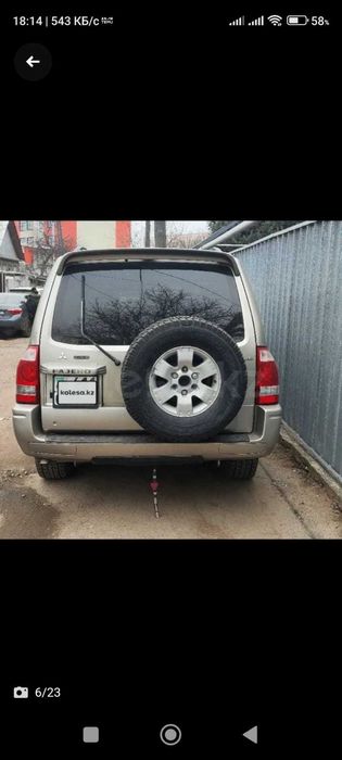 Бампер задний Mitsubishi Pajero