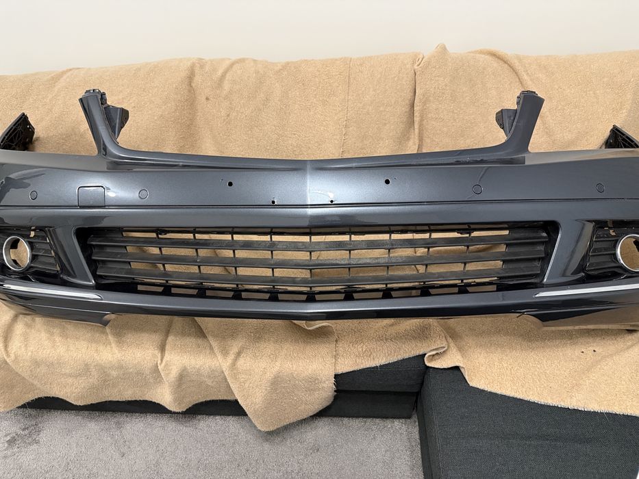 Mercedes W204 предна броня