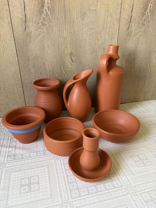 Lot de produse din lut ars