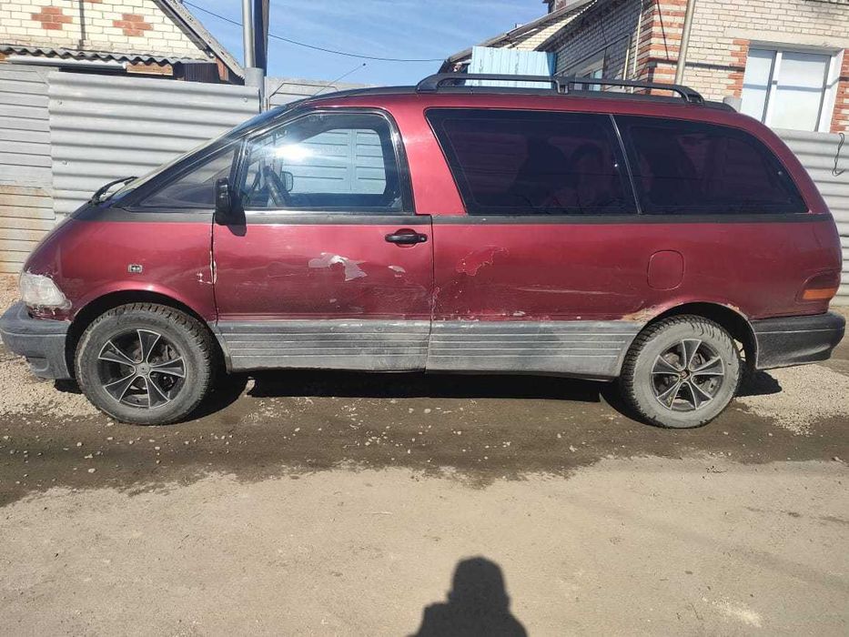 Продам Toyota Previa 1991 г. в