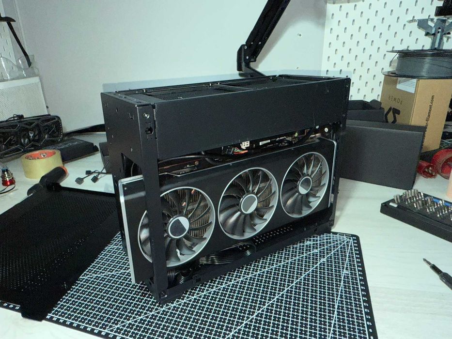 Placa video XFX SPEEDSTER MERC 310 AMD Radeon™ RX 7900 XT