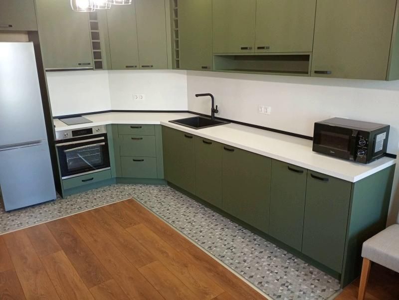 Дава се под наем Двустаен апартамент в София, Младост 4 - 69 кв.м за 650 € - Снимка #3