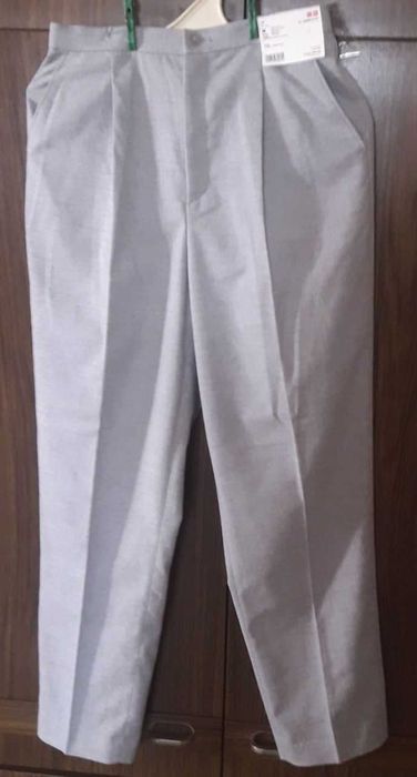 Продается   женская  одежда.