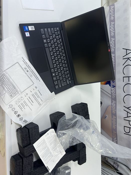 Продам Ноутбук lenovo новый