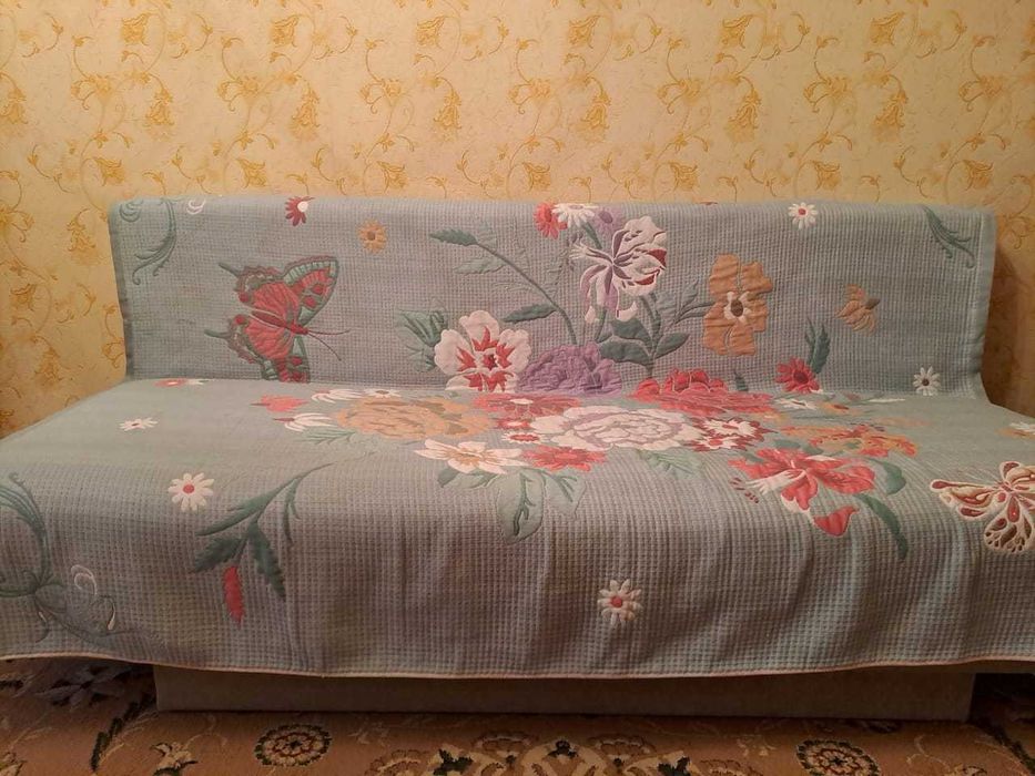 Диван очень дёшего крепкий прослужит долго