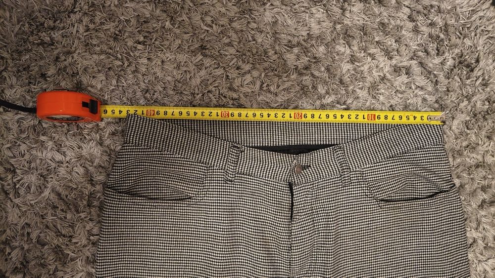 Pantaloni lungi ZARA