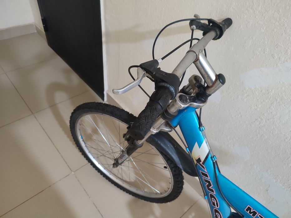 Продам спортивный велосипед.