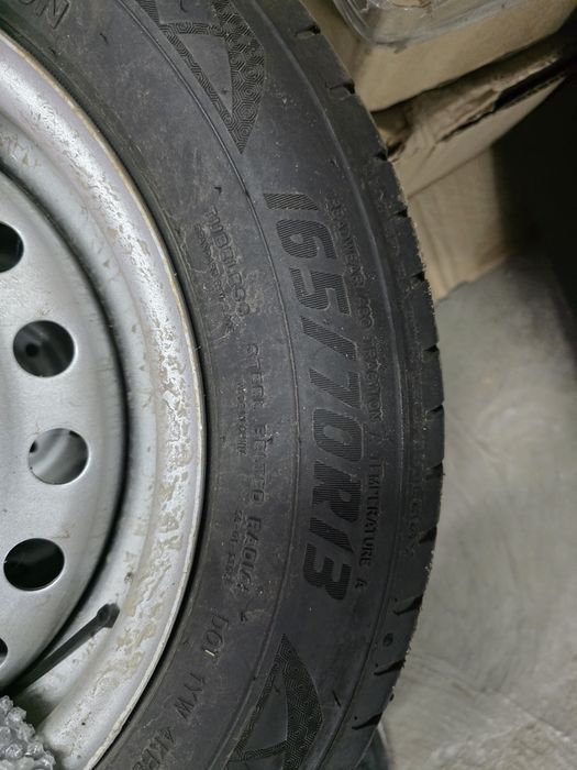 Продам резину на дисках r13 новая