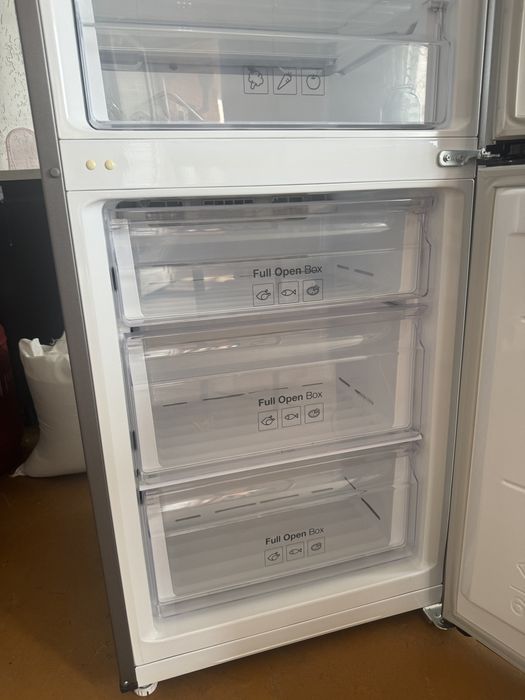 Продам холодильник с доставкой