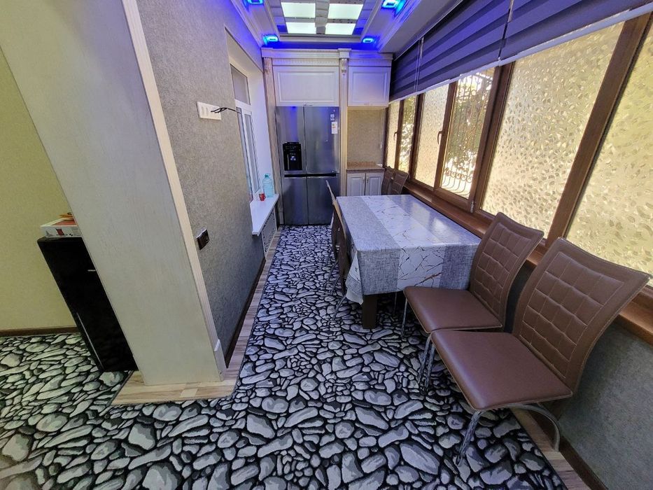 Тезда 6-Микраёнда 3хона 1этаж квартира сотилади