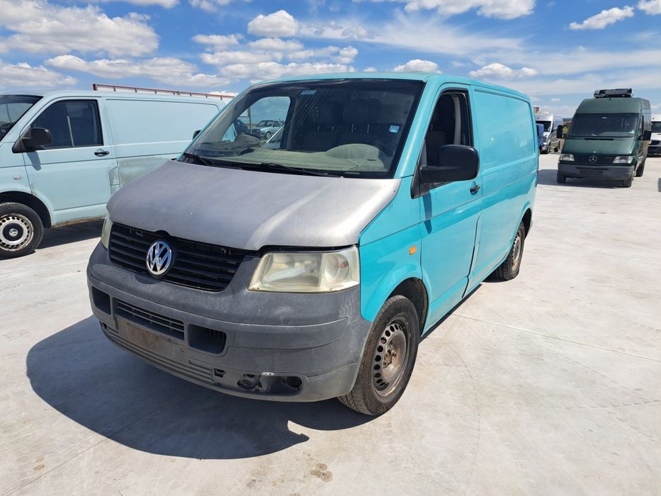 Фолксваген Транспортер Т5 1.9ТДИ VW Transporter T5 1.9TDI НА ЧАСТИ