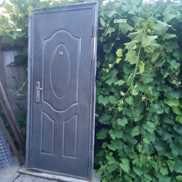Продам   дверь !