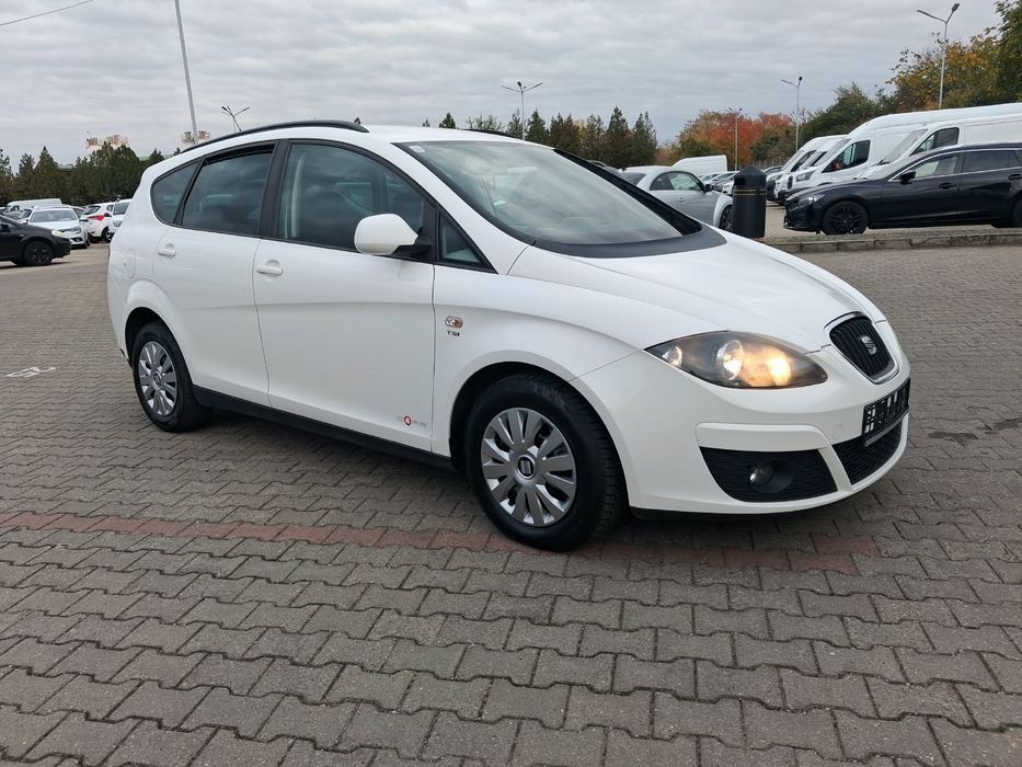 Seat Altea XL 2012 benzină, 3.222 € — imagine 1