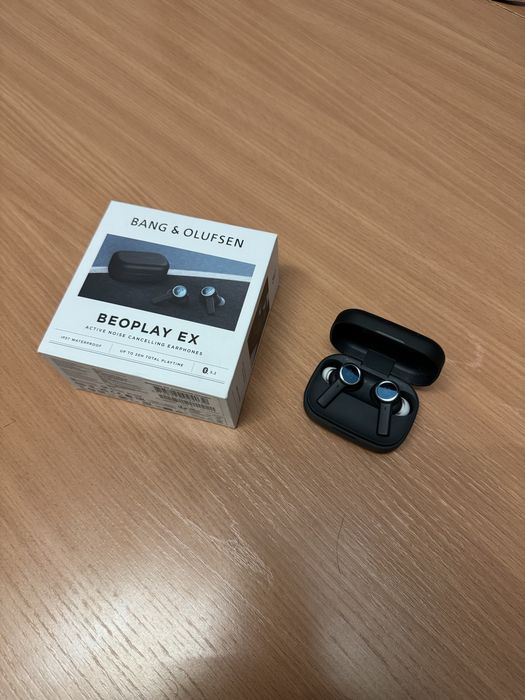 Bang & Olufsen Beoplay EX