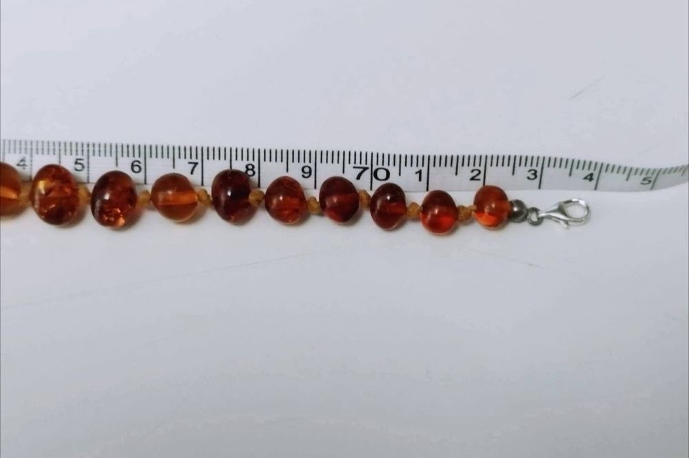 Vechi colier lant din chihlimbar natural baltic, de culoarea mierii, cu inchizatoare din argint 925, cabochon oval