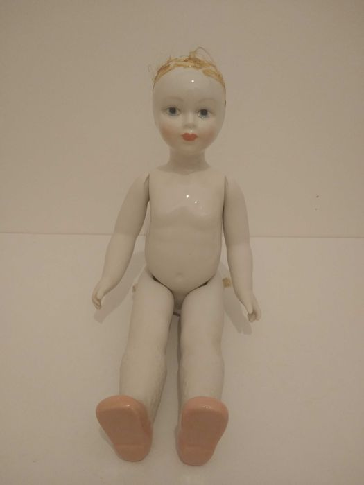 Papusa de portelan bibelou
