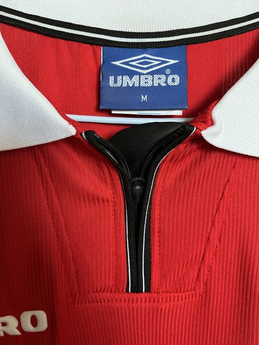 Футболка манчестер юнайтед