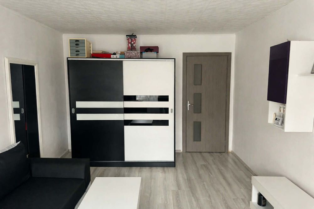 Apartament 2 camere de vânzare – Câmpulung, cartier Vișoi (lângă Școala nr. 7)