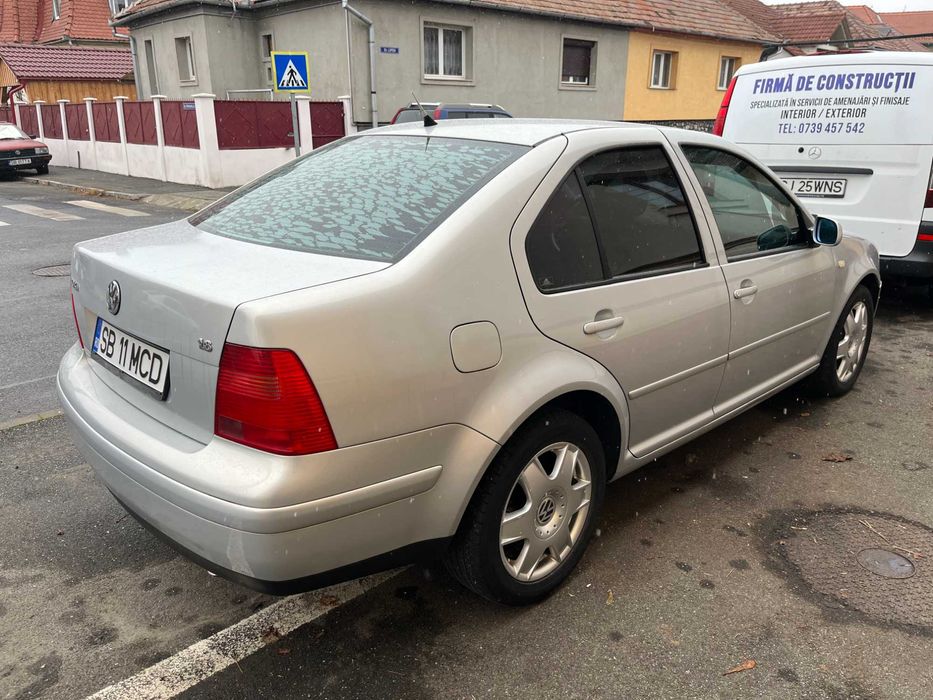 Vand VW Bora 1,6 benzina