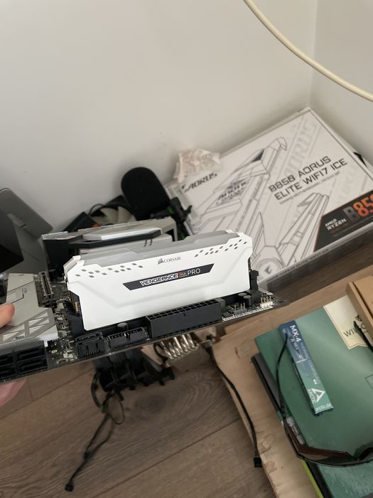 Рам, дъно, охлаждане