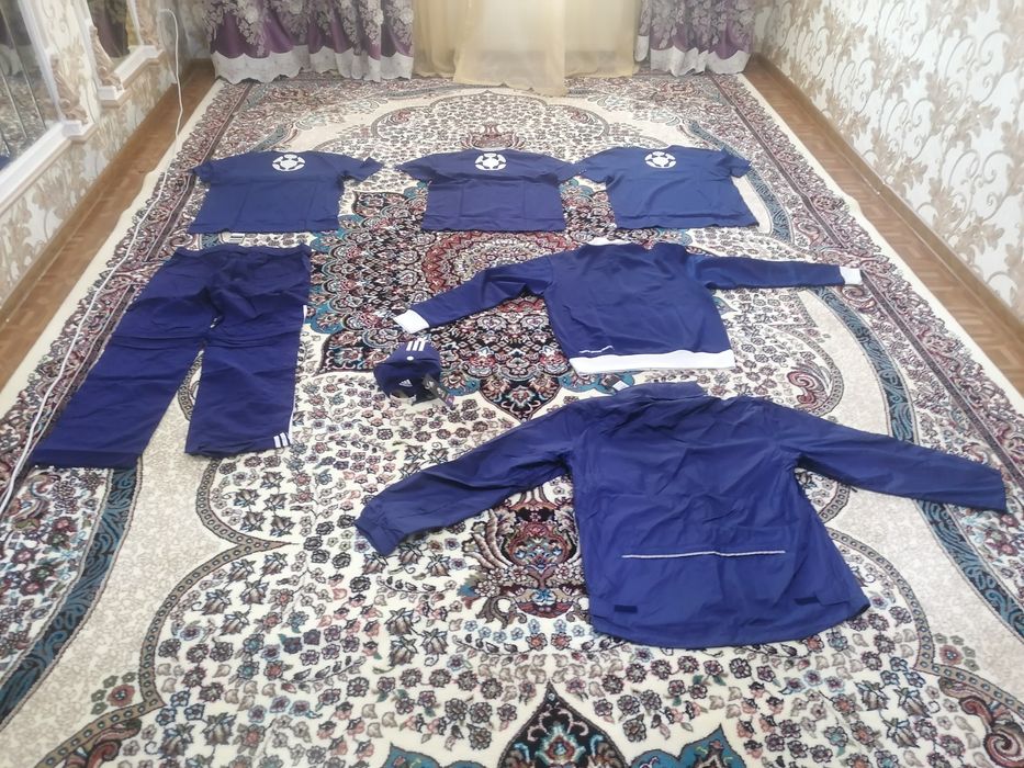 Адидас оригинал 100%