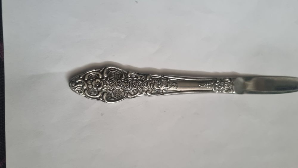 Страхотен стар нож