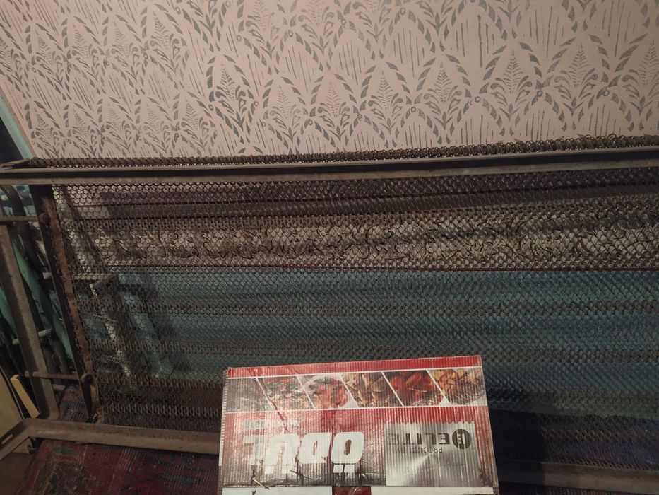 Железная кровать советская