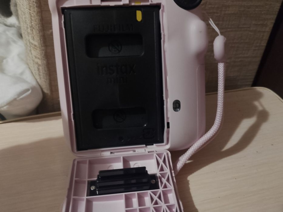 Instax mini 12 Фотоаппарат