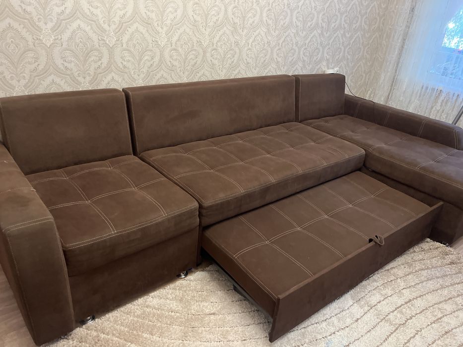 Продам угловой диван