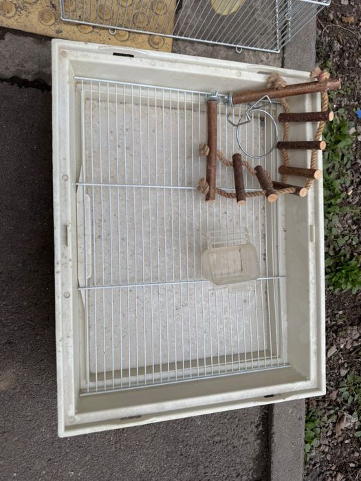 Клетка для попугая