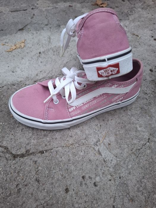 Tenișii vans roz