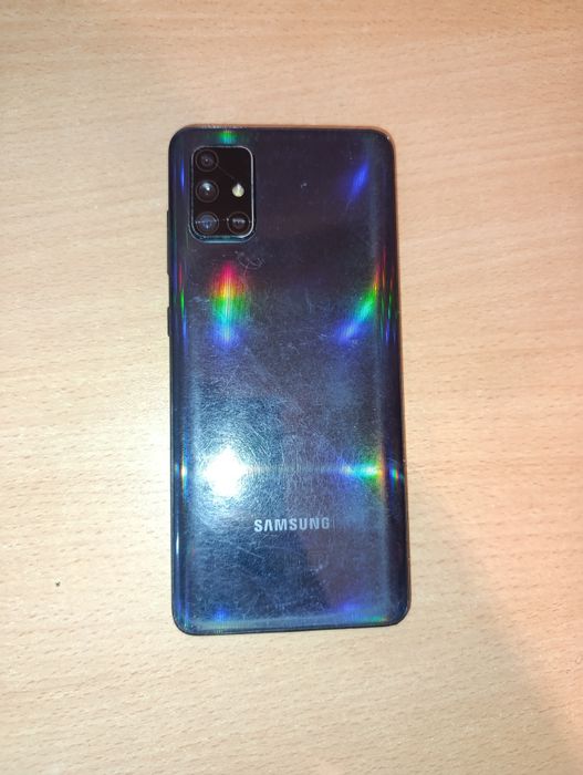 Продам Samsung A71