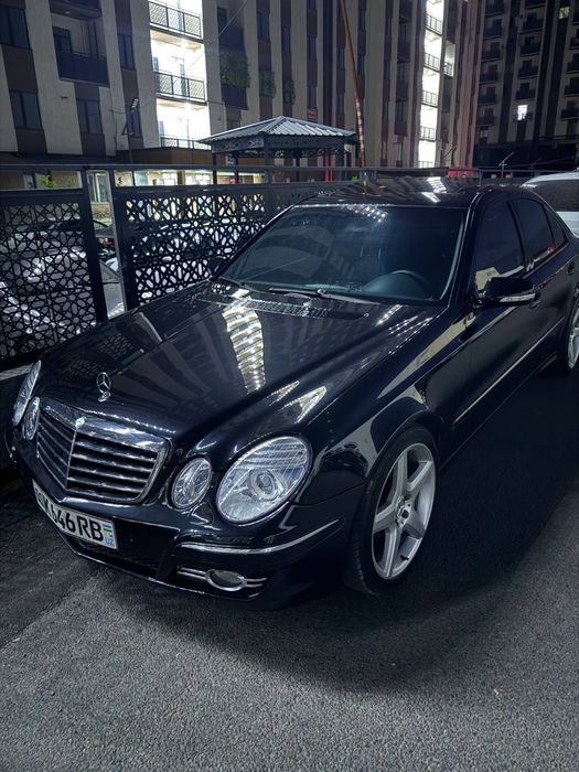 Mersedes bens W211