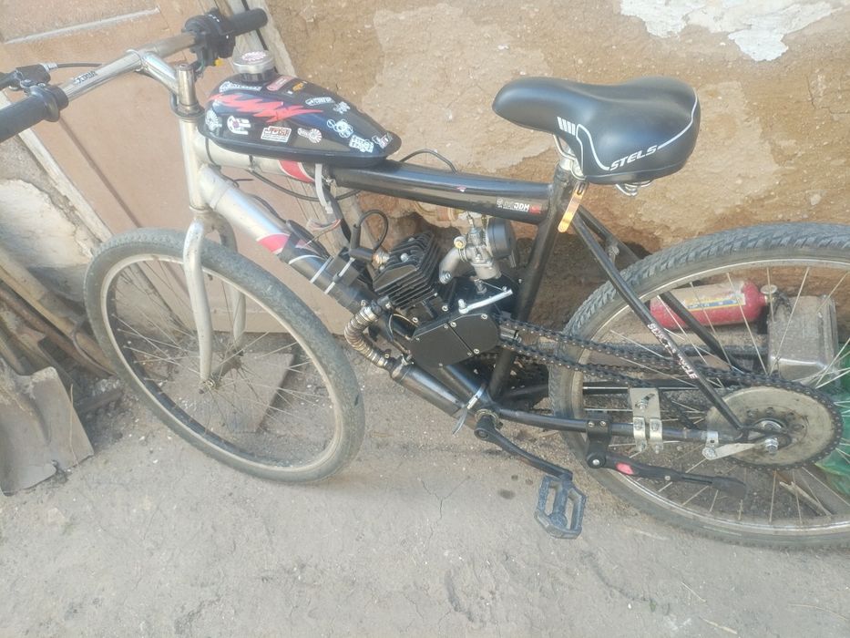 Продам мопед велосипед с мотором, Рига, мопед, едет бодро