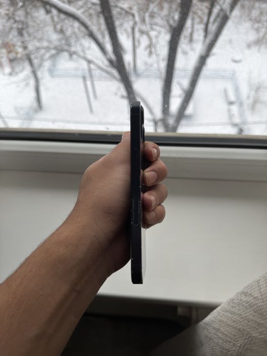 iPhone 13 с коробкой