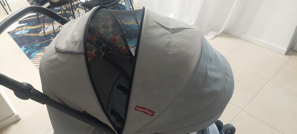 Carucior bebelusi Fisher-Price
