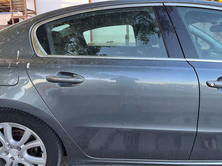 Врати ТЪМНОСИВ МЕТАЛИК Peugeot Пежо 508 RH01 DYZA Led Xenon pejo