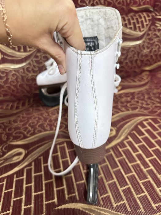 Продам коньки СРОЧНО