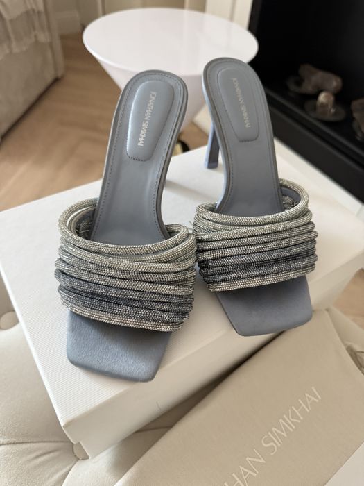 SIMKHAI sandale - Lena crystal-embellished mules, sandale