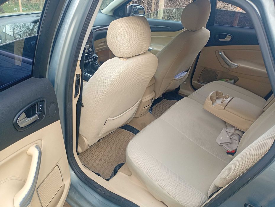 Ford Mondeo MK 4 .2.0 benzina și gpl